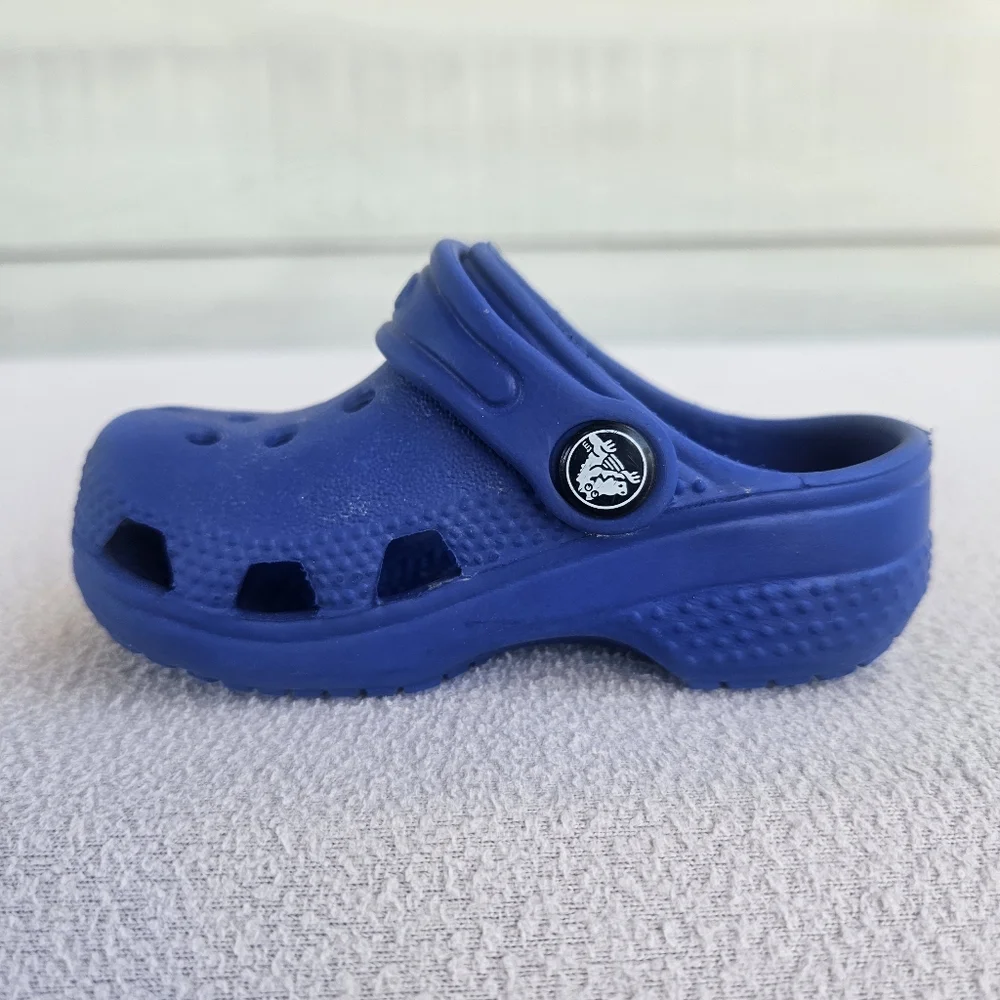 Crocs Classic Clog Baby Toddler SZ 2 3 Slip-On Blue Water Shoes Unisex My First
